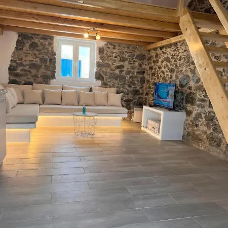 Apartment Gala Loft Traditional Stone House Galanado