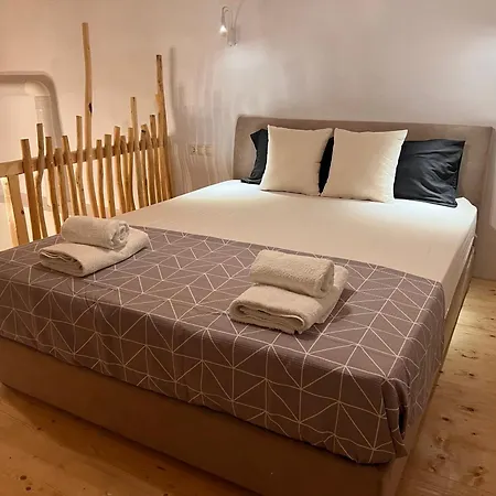 Gala Loft Traditional Stone House Apartment