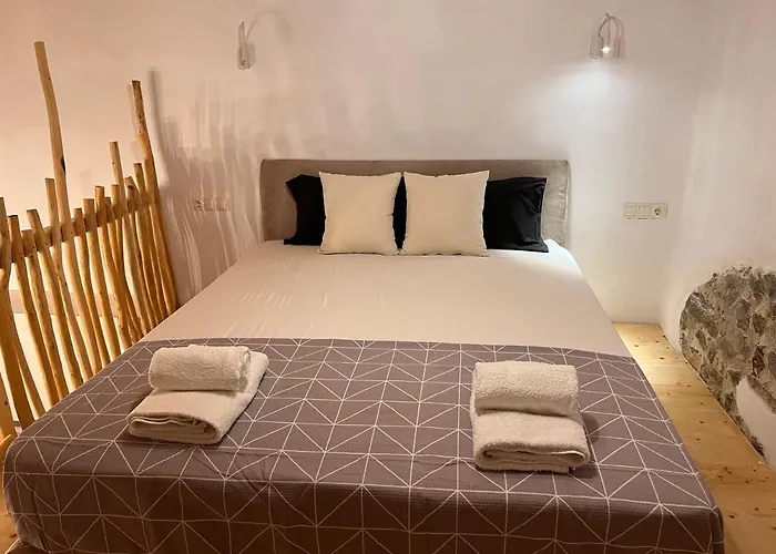 Апартаменты Gala Loft Traditional Stone House *